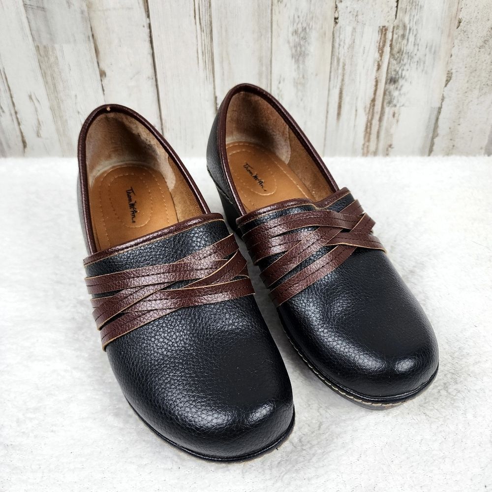 Thom McAn Leather Casper Clogs Black Size 8
